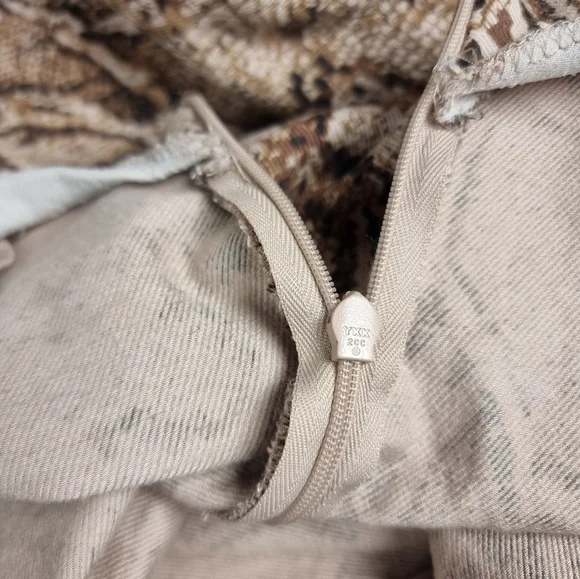 Reformation Brown Snake Print Stretchy Pants W/zipper Closure. Sz L - Picture 5 of 7